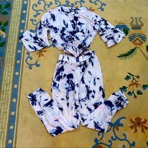 Matching tie dye set